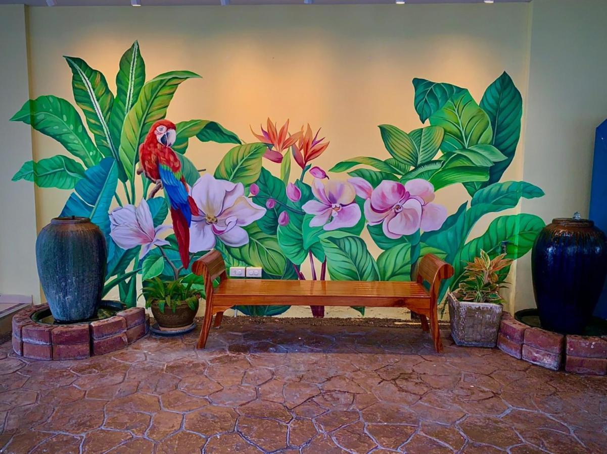 Salin Home Hotel Ramkhamhaeng Bangkok Kültér fotó