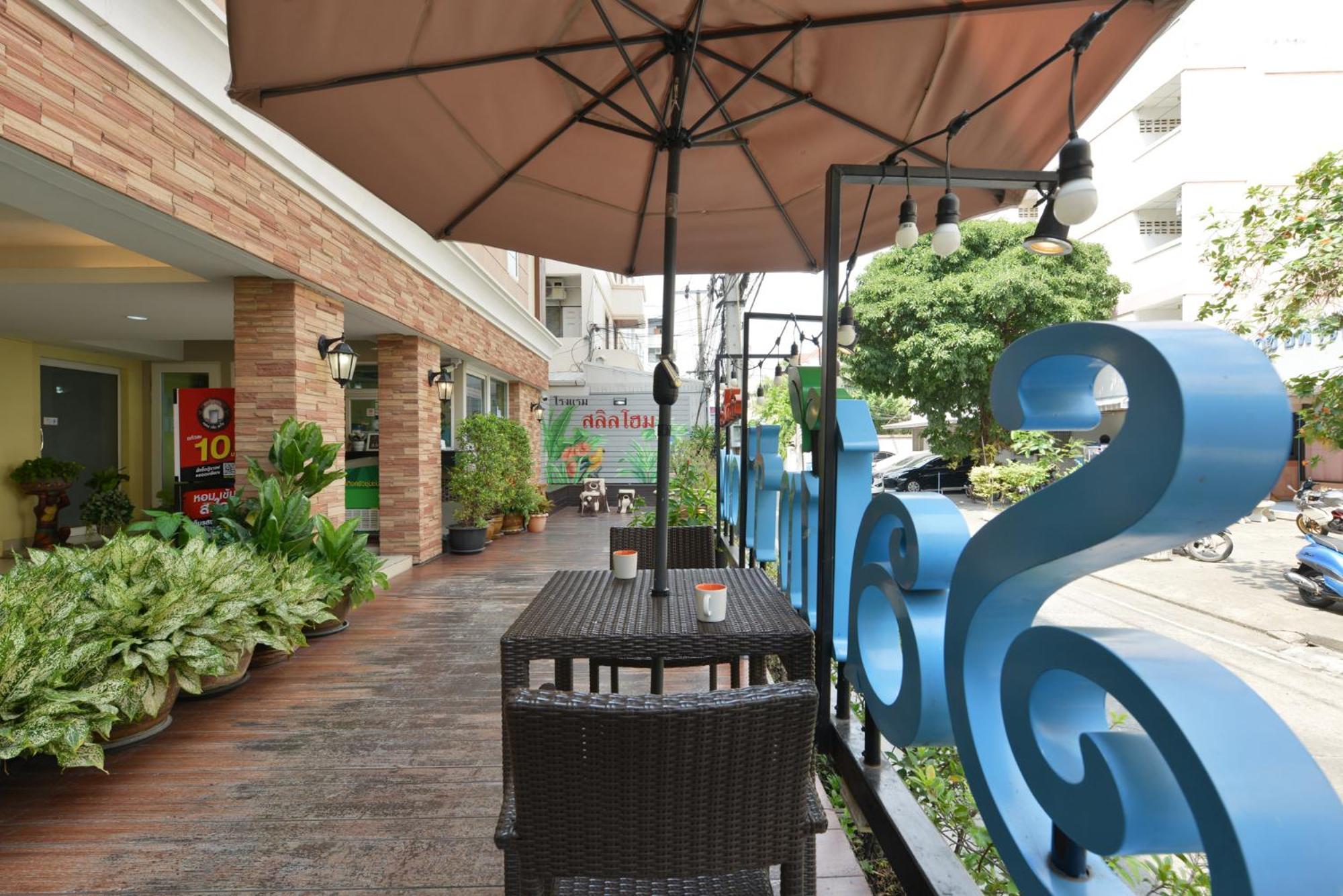 Salin Home Hotel Ramkhamhaeng Bangkok Kültér fotó