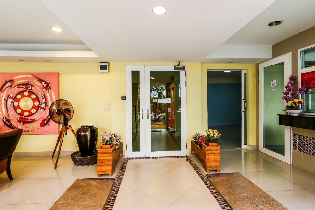 Salin Home Hotel Ramkhamhaeng Bangkok Kültér fotó